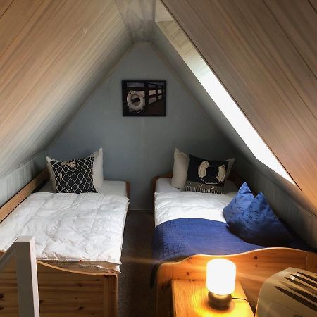 Romantisches Ferienhaus Boddenblick Mit Sauna Pruchten Bagian luar foto